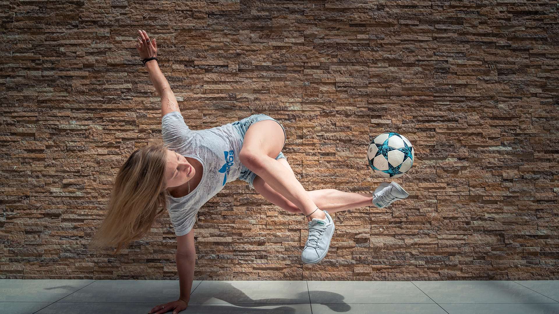 似乎正在悄 似乎正在悄